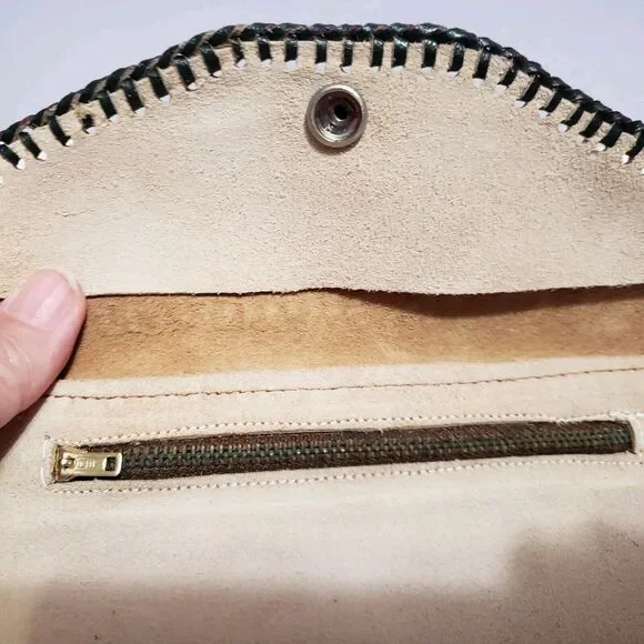 Handmade Leather Trifold Women's Wallet 7" - Picture 10 of 11